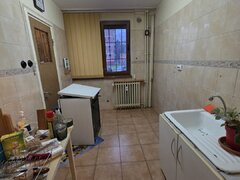 1 Decembrie 1918, str. Onisifor Ghibu, la 10 minute de metrou